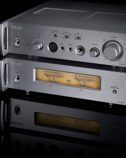 Teac HA-507 Headphone Amplifier / Preamplifier